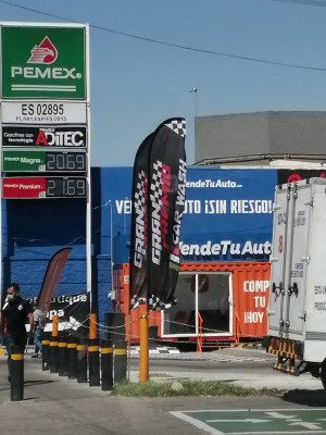 Fashion Publicity Anuncios gratis en Mexico en Manzanillo |  Fly banners con impresión de tu logo, Flag banners