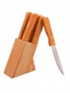 juego de cuchillos con base de madera