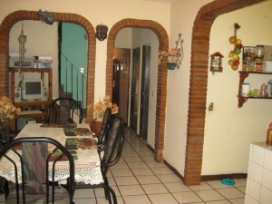AIRTOUCH REAL ESTATE Avisos gratis en Mexico lindo en Puerto Vallarta |  AMPLIA CASA DISE&Ntilde;ADA  CON ESTILO MEXICANO EN PUERTO VALLARTA, FRACC. INFONAVIT C.T.M.