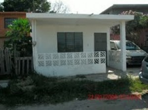 Oscar Avisos gratis en Mexico lindo en Tampico |  Casita en Col. Solidaridad Voluntad y trabajo, Terreno de 8 x 20 $380,000