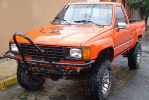 alex delgado Avisos gratis en Mexico lindo en San Pedro Garza Garc&iacute;a |  Toyota Tacoma 4X4 1985, Exelente 4x4
