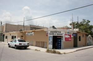 AYDE MARIA GONZALEZ  Avisos gratis en Mexico lindo en Playa del Carmen |  SE TRASPASA TERRENO CON CONSTRUCCION, SE TRASPASA TERRENO CON  CONSTRUCCION