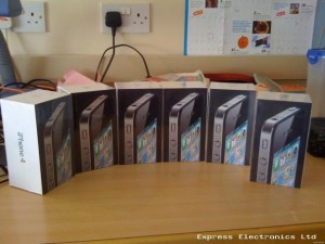 scott Avisos gratis en Mexico lindo en Escobedo |   For sale:Apple iphone 4 32gb And BlackBerry Bold tourh 9800, mobile phone
