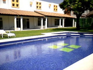 ADRIANA MARTINEZ Avisos gratis en Mexico lindo en Cuernavaca |  Loft moderno con alberca y seguridad 24 hrs $920000, oaxtepec 920000 promocion