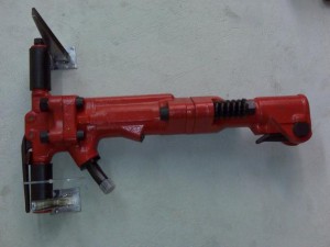 andamios y maquinari Avisos gratis en Mexico lindo en Huixquilucan |  renta de martillo rompedor de 30 kg mca. makita  , andamios y maquinaria alsi