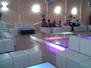 ANGEL Avisos gratis en Mexico lindo en Coyoac&aacute;n |  RENTA DE AUDIO SALAS Y PISTA DE CRISTAL, ORGANIZACION DE EVENTOS