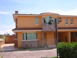BERNARDO GUZMAN Avisos gratis en Mexico lindo en Metepec |  SE VENDE BONITA CASA EN METEPEC, EDO. DE MEXICO, VENDO CASA