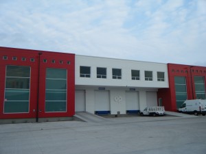 Ericka Garcia Avisos gratis en Mexico lindo en Monterrey |  COMERCIAL HT CONSTRUCCION , CONSTRUCCION DE BODEGAS ESPACIOS REFRIGERADOS CASETAS
