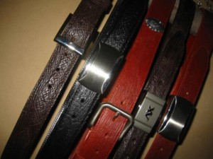 gilberto escalona Avisos gratis en Mexico lindo en Chihuahua |  Cinturones Piel Leg&iacute;timo Tibur&oacute;n. Oferta!!!  $250, Botas Vaqueras, Billeteras, etc.