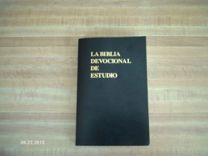 Marco Antonio Mart&i Avisos gratis en Mexico lindo en Cuernavaca |  BIBLIAS , DE ESTUDIO