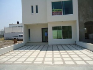Guillermo Real Avisos gratis en Mexico lindo en Irapuato |  Casa nueva en venta  Irapuato Gto., Fraccionamiento El Cortijo II 