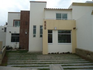 Guillermo Real Avisos gratis en Mexico lindo en Irapuato |  Se vende casa nueva Irapuato Gto., Fraccionamiento Los Arcos