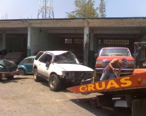 CHARLY Avisos gratis en Mexico lindo en Nezahualc&oacute;yotl |  Compro autos chocados desvielados quemados con faltantes de pagos, Compro tu auto en todo mexico