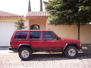  Avisos gratis en Mexico lindo en Culiac&aacute;n |  cherokee 1985 , bien cuidada