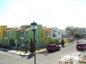 Mora Avisos gratis en Mexico lindo en San Juan del R&iacute;o |  Casa renta $5000 fracc. el oasis, san juan del r&iacute;o, qro., Casa apr&oacute;x. a 10 mins. del centro y liverpool
