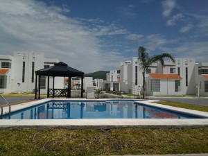 Aide Rosas Gonzalez Avisos gratis en Mexico lindo en Cuautla |  Casas nuevas con alberca en cuautla morelos, Casas a credito con alberca, estacionamiento, ecologicas y bien ubicad