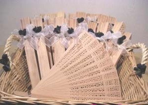 Tu Boda Chik Avisos gratis en Mexico lindo en Pachuca de Soto |  Abanicos de madera, pl&aacute;stico, tela, pai pai, palma, Abanicos de madera, pl&aacute;stico, tela, pai pai, palma