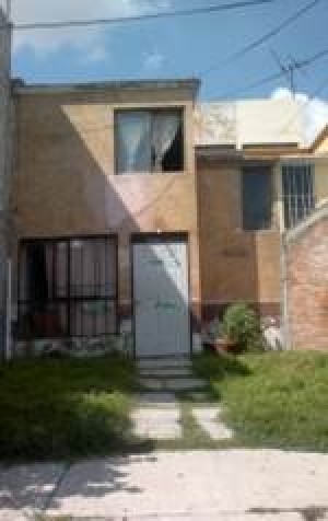 casa inmobiliaria Avisos gratis en Mexico lindo en Quer&eacute;taro |  Puestas del sol casa en remate queretaro, Casa en venta queretaro