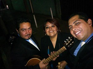pablo sosa Avisos gratis en Mexico lindo en Ciudad de Mexico |  Contratar trios romanticos para bodas, serenatas, aniversarios y toda , Trios en df, serenatas con trios, fiestas con trios, trios para bodas