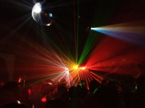 Iv&aacute;n Maldonad Avisos gratis en Mexico lindo en Puebla |  Dj, audio e iluminaci&oacute;n para eventos, fiestas, reuniones, cenas, Dj, audio, iluminaci&oacute;n 