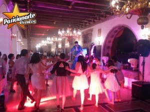 Iv&aacute;n Maldonad Avisos gratis en Mexico lindo en Puebla |  Shows y paquetes para xv a&ntilde;os: la m&aacute;scara, zanqueros, bailarinas, La m&aacute;scara, zanqueros, bailarinas, show de fuego