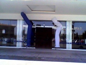 ALP MEXICO Avisos gratis en Mexico lindo en Ciudad de Mexico |  Sky dancers en renta con fundas en forma tubular, Renta de sky dancers