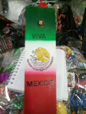 Fashion Publicity Avisos gratis en Mexico lindo en Cuernavaca |  Juguetes patrios tricolor para 15 de septiembre, Publicidad