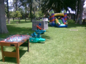 Alejandro Lopez  Avisos gratis en Mexico lindo en Xochimilco |  Renta de infalblabes, brincoline,mesas de futbolito y air hoky, sillas, Renta de infalblables,brincolines, mesas de futbolito y air hoky, sill
