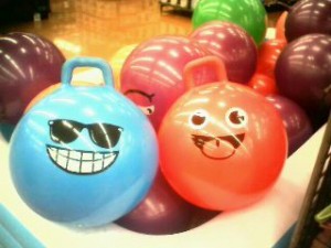 ALP MEXICO Avisos gratis en Mexico lindo en Pachuca de Soto |  Pelotas saltarinas varios colores y estampados variados, Pelotas saltarinas