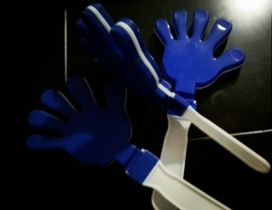 magic led walls Avisos gratis en Mexico lindo en Cuernavaca |  Manitas aplaudidoras en colores  varios a elegir , Manitas aplaudidoras en colores