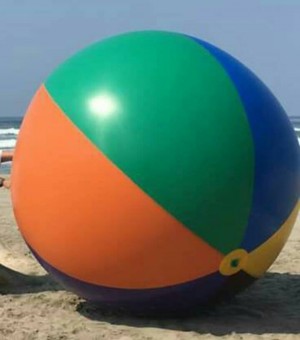 magic led walls Avisos gratis en Mexico lindo en Guadalajara |  Pelotas gigantes de varios colores para playa, Pelotas gigantes