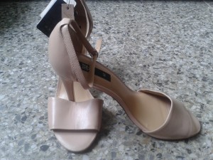 barbara montenegro Avisos gratis en Mexico lindo en Ciudad de Mexico |  Zapatillas tacones stilletos zapatos mng originales nuevos a buen prec, Vendo zapatillas de tacon para dama 