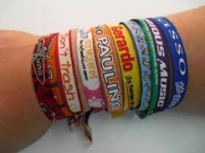 ALP MEXICO Avisos gratis en Mexico lindo en Colima |  Pulseras bordadas con su logotipo y su publicidad, Pulseras