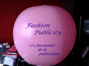 Fashion Publicity Avisos gratis en Mexico lindo en Tlalpan |  Pelotas gigantes con decorado 3d (en relieve), Pelotas gigantes