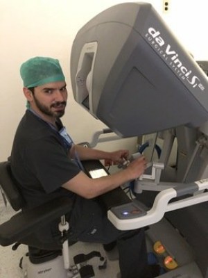 Julian Valencia Avisos gratis en Mexico lindo en Ciudad de Mexico |  Operaci&oacute;n de piedras en el ri&ntilde;&oacute;n, ur&oacute;logo le&oacute;n mar, Si padeces esta enfermedad, debes tratarte con el mejor m&eacute;dico