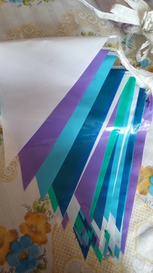 Fashion Publicity Avisos gratis en Mexico lindo en Tijuana |  Banderines de pl&aacute;stico personalizados con impresi&oacute;n de logo, Publicidad