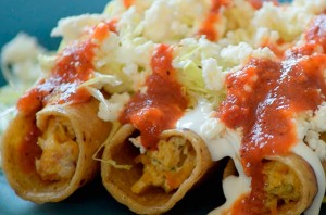 Taquiza y Cazuelas Avisos gratis en Mexico lindo en Cuernavaca |  Flautas y tostadas en cuernavaca para fiestas, Flautas, tostadas, taquiza, banquetes, catering