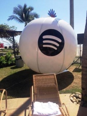 ALP MEXICO Avisos gratis en Mexico lindo en Campeche |  Pelotas gigantes para activaciones diferentes modelos y colores, Pelotas gigantes