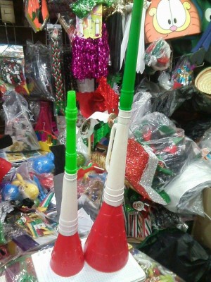Fashion Publicity Avisos gratis en Mexico lindo en Xochimilco |  Art&iacute;culos y juguetes para fiestas de septiembre, Articulos patrios