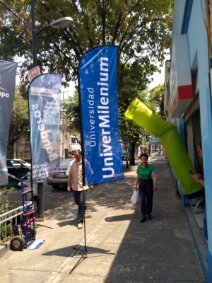 ARMANDO CEDEÑO Avisos gratis en Mexico lindo en Guadalajara |  Banderas publicitarias con estructura metalica y tripie, Banderas publicitarias