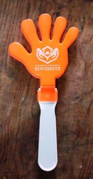 ARMANDO CEDEÑO Avisos gratis en Mexico lindo en Chilpancingo de los Bravo |  Manitas aplaudidoras con publicidad impresa en veracruz, Manitas aplaudidoras