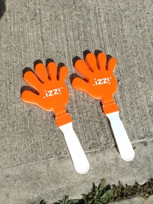 ARMANDO CEDEÑO Avisos gratis en Mexico lindo en Ciudad de Mexico |  Manitas aplaudidoras para campaÑas con impresiÓn de logos, Manitas aplaudidoras