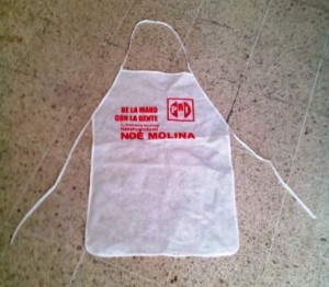 ARMANDO CEDEÑO Avisos gratis en Mexico lindo en Ciudad de Mexico |  Mandiles elaborados en tela ecolÓgica con logotipos, Mandiles