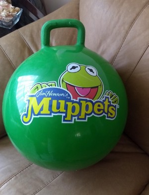 ARMANDO CEDEÑO Avisos gratis en Mexico lindo en Ciudad de Mexico |  Pelotas saltarinas en colores y con estampados de caricaturas, Pelotas saltarinas