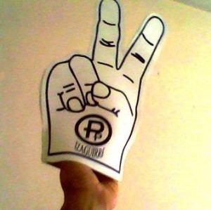 ARMANDO CEDEÑO Avisos gratis en Mexico lindo en Colima |  Manitas de fomi con publicidad y logos impresos, Manos de fomi