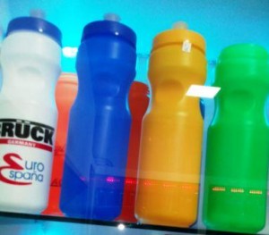 ARMANDO CEDEÑO Avisos gratis en Mexico lindo en Ciudad de Mexico |  Cilindros de pet para agua con publicidad impresa, Cilindros para agua