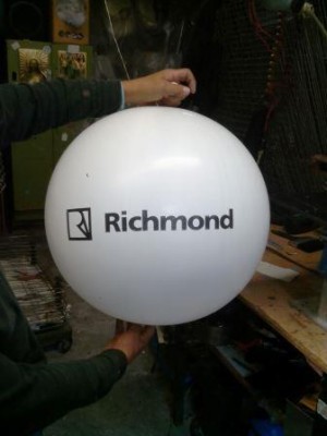 ARMANDO CEDEÑO Avisos gratis en Mexico lindo en Puebla |  Globos de latex gigantes con publicidad impresa, Globos de latex gigantes