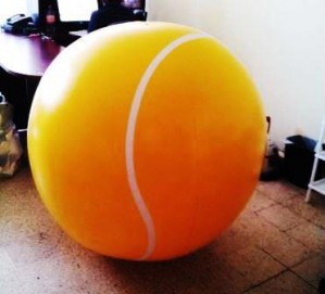 ARMANDO CEDEÑO Avisos gratis en Mexico lindo en Monterrey |  Pelotas gigantes para activaciones con logos y luz, Pelotas gigantes