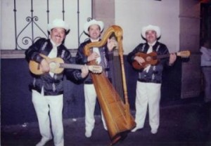 Francisco Javier Mon Avisos gratis en Mexico lindo en Miguel Hidalgo |  Jarochos grupo enTr&iacute;o o Cuarteto para tu fiesta o evento empresarial, la calidad nos hace diferentes 