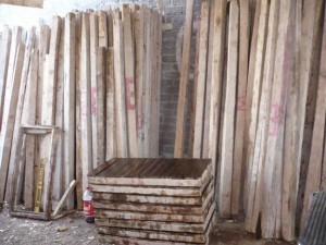 RICARDO ESPINOZA NIE Avisos gratis en Mexico lindo en Xochimilco |  RENTA DE CIMBRA, MADERA, POLINES, TABLAS,TARIMAS, VIGAS TODO PARA SU CIMBRA, TODO EL DF